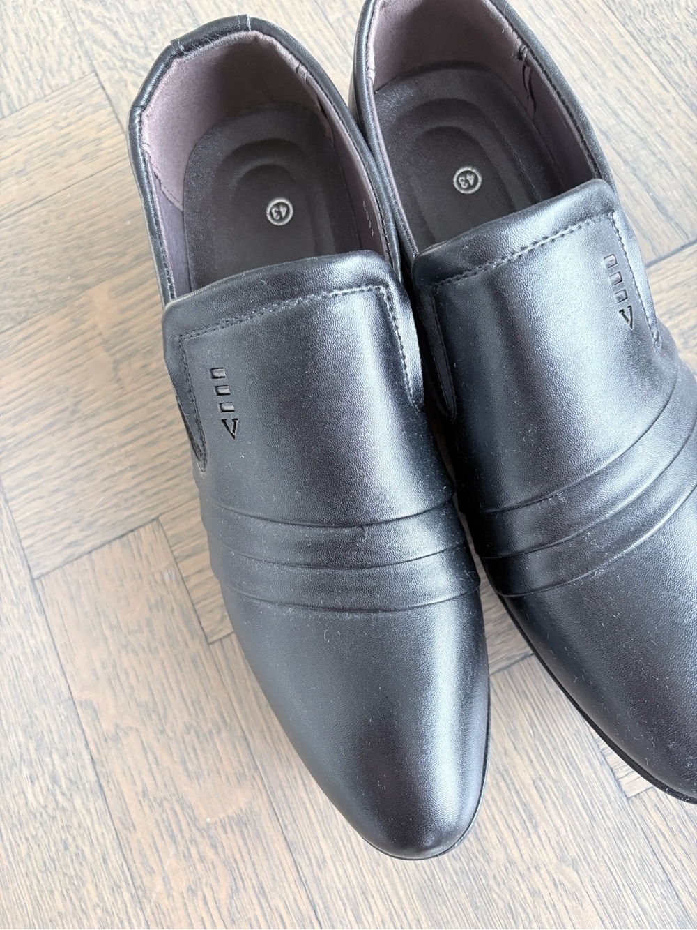 Men's Black Slip-On Loafers by - Smooth Leather Look